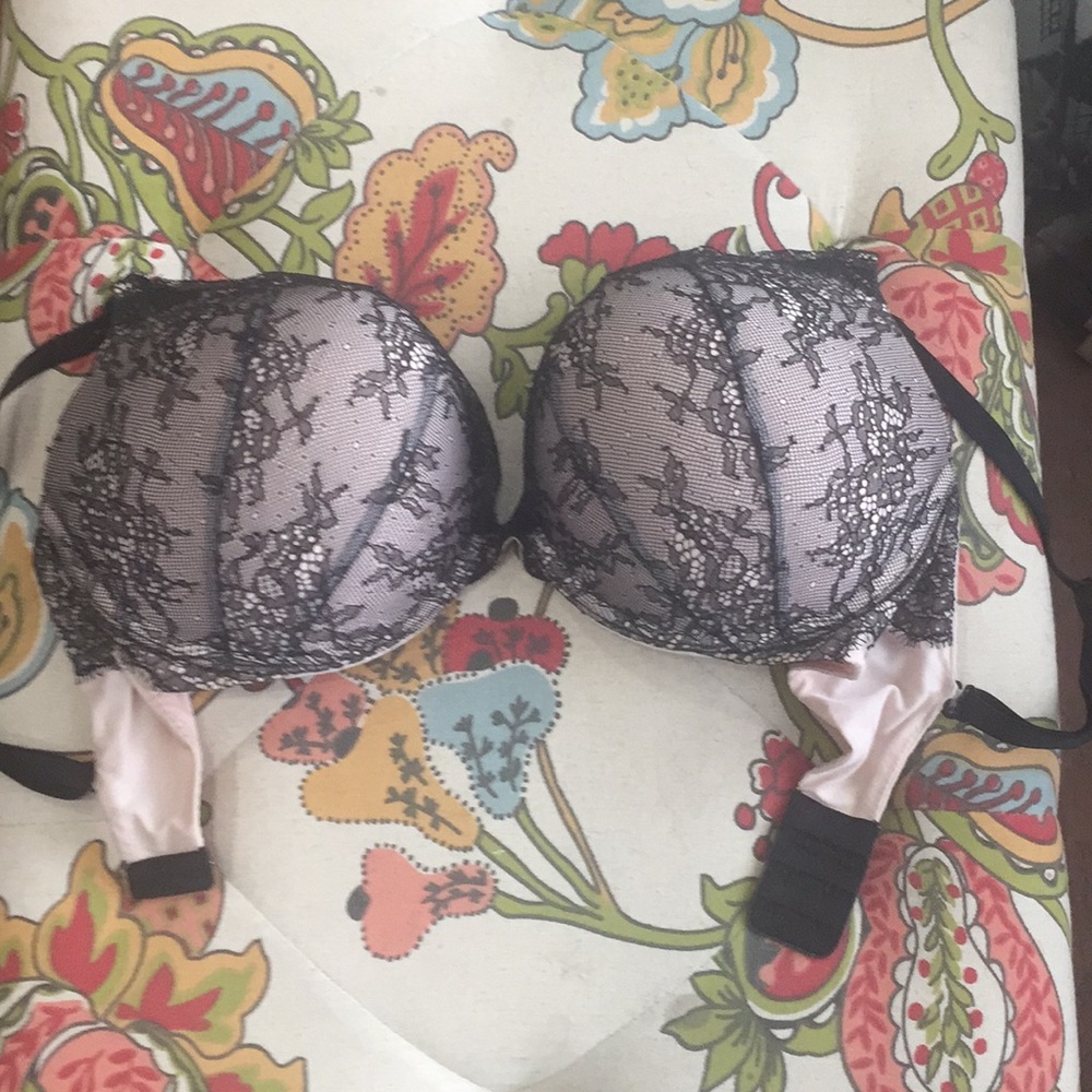 Victoria secret bombshell plunge